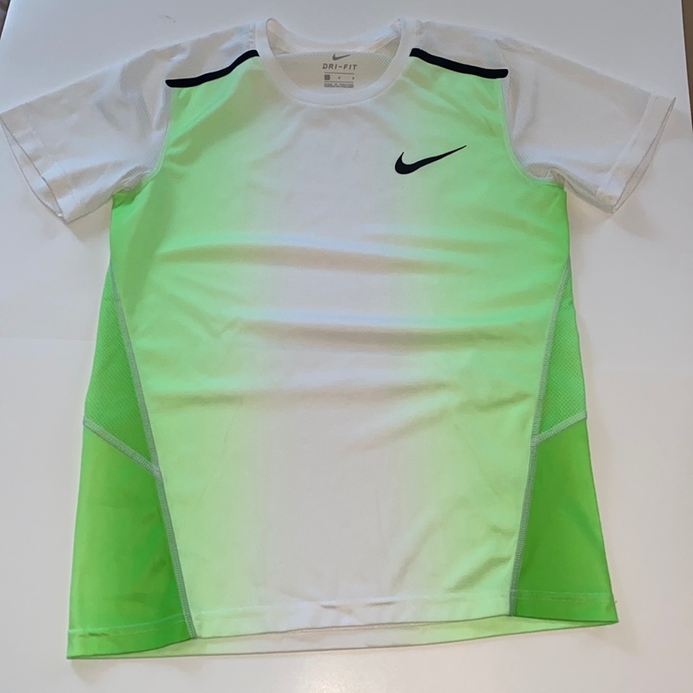 Nike DRI-FIT set boys size large